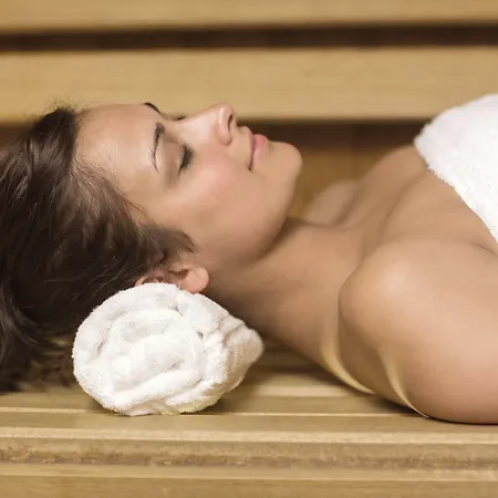 호텔 아파트먼트 4*